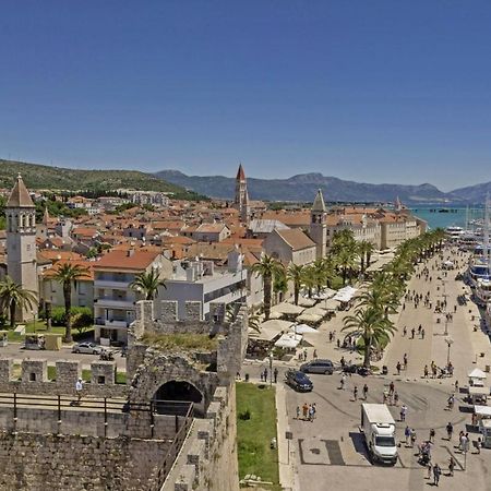 Готель Ani In Trogir * Mittel-Dalmatien Доньї-Сегет Екстер'єр фото
