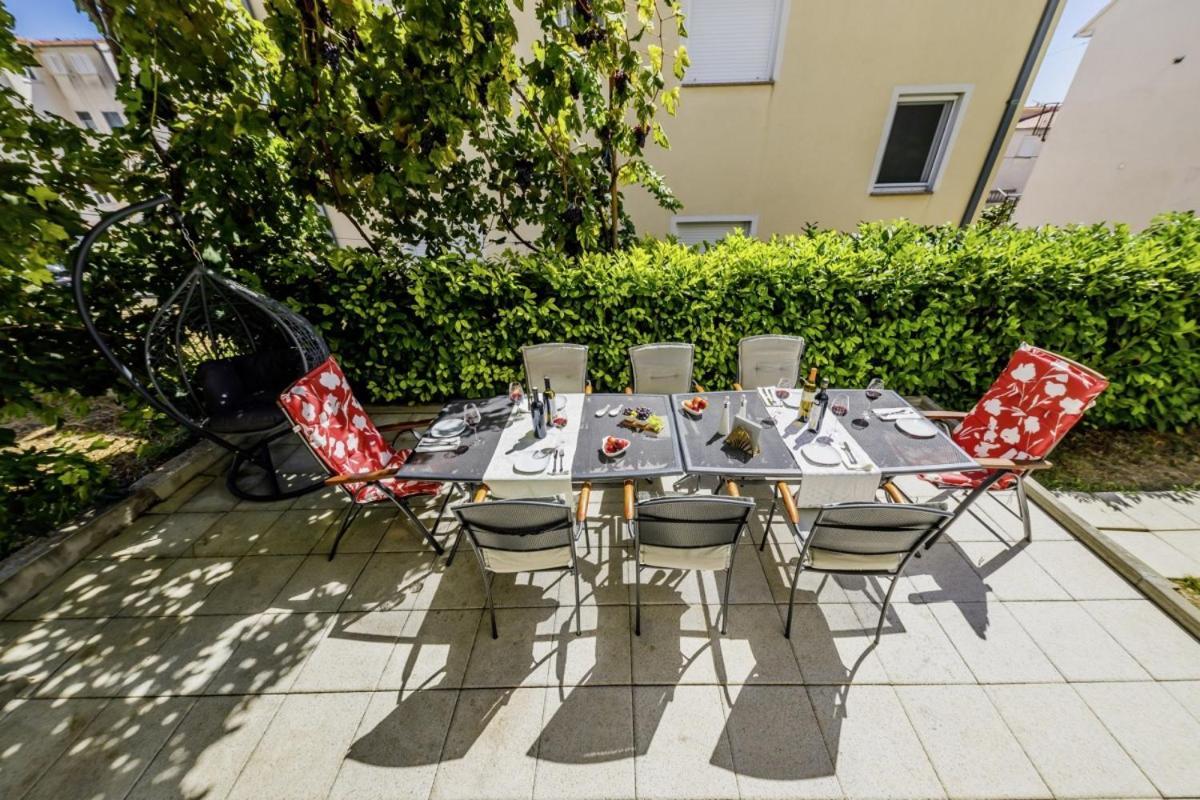 Готель Ani In Trogir * Mittel-Dalmatien Доньї-Сегет Екстер'єр фото